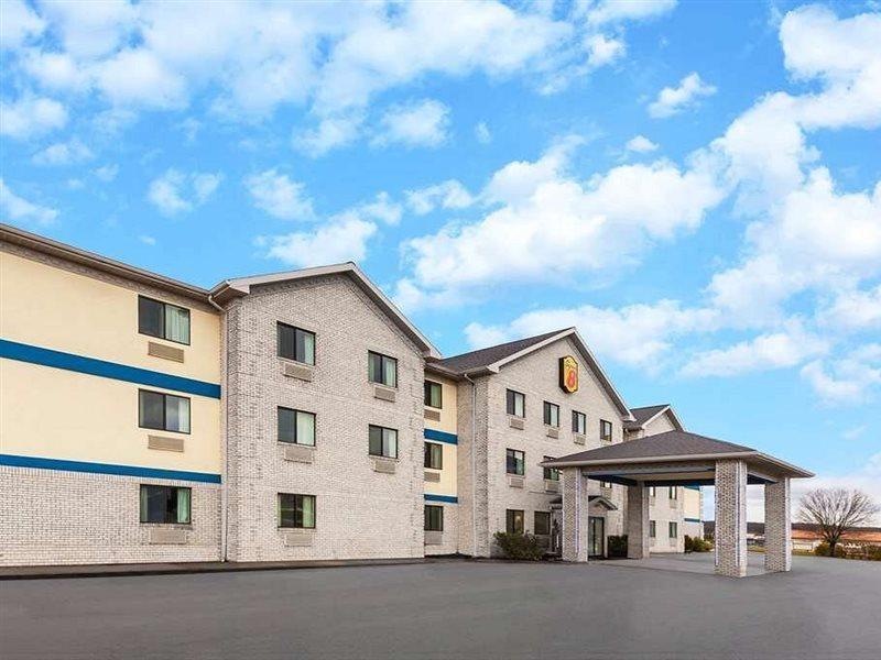 Готель Super 8 By Wyndham Uniontown Pa Екстер'єр фото