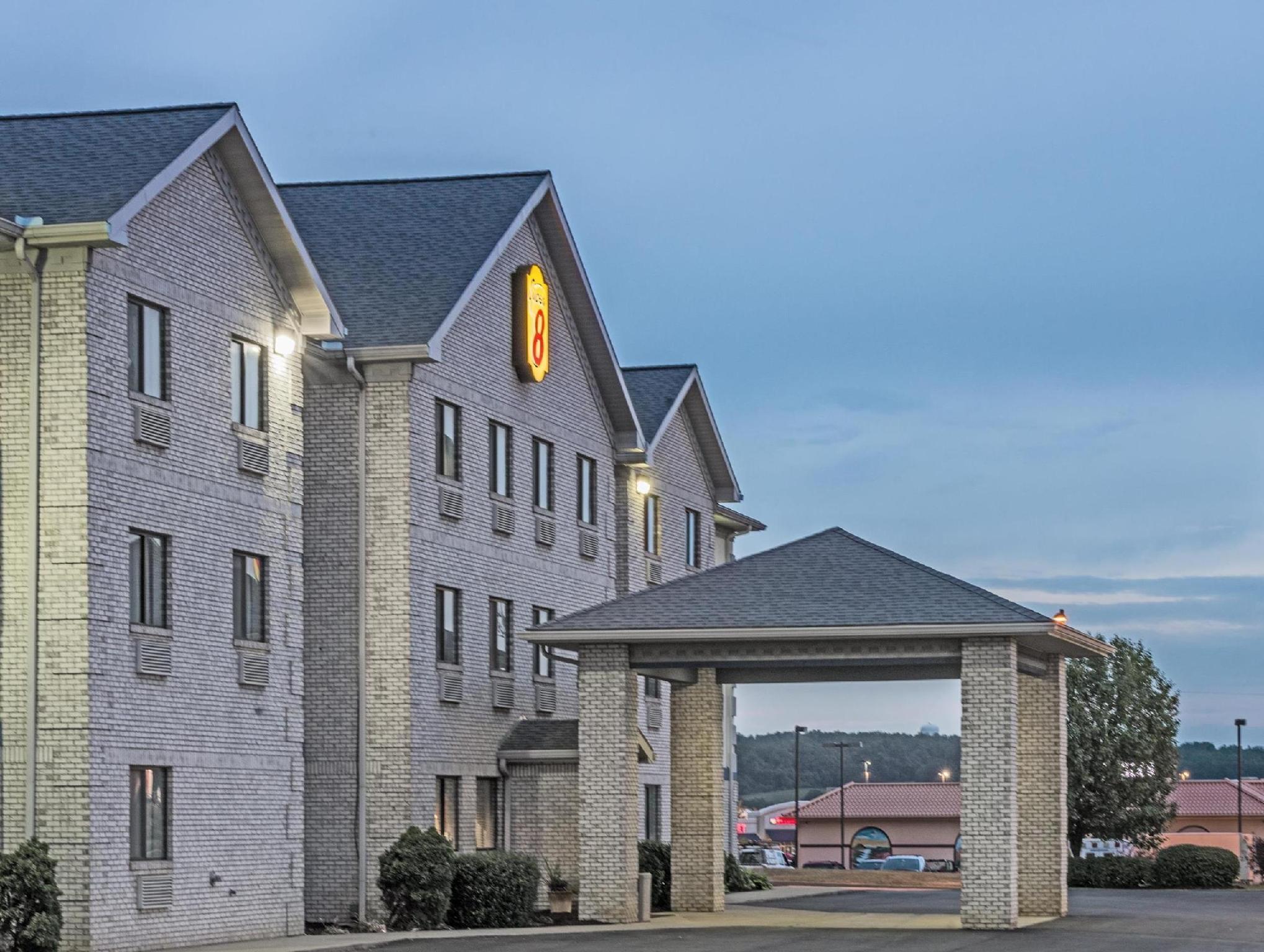 Готель Super 8 By Wyndham Uniontown Pa Екстер'єр фото