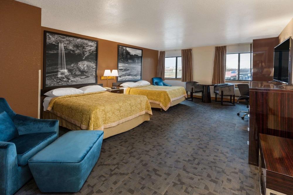 Готель Super 8 By Wyndham Uniontown Pa Екстер'єр фото